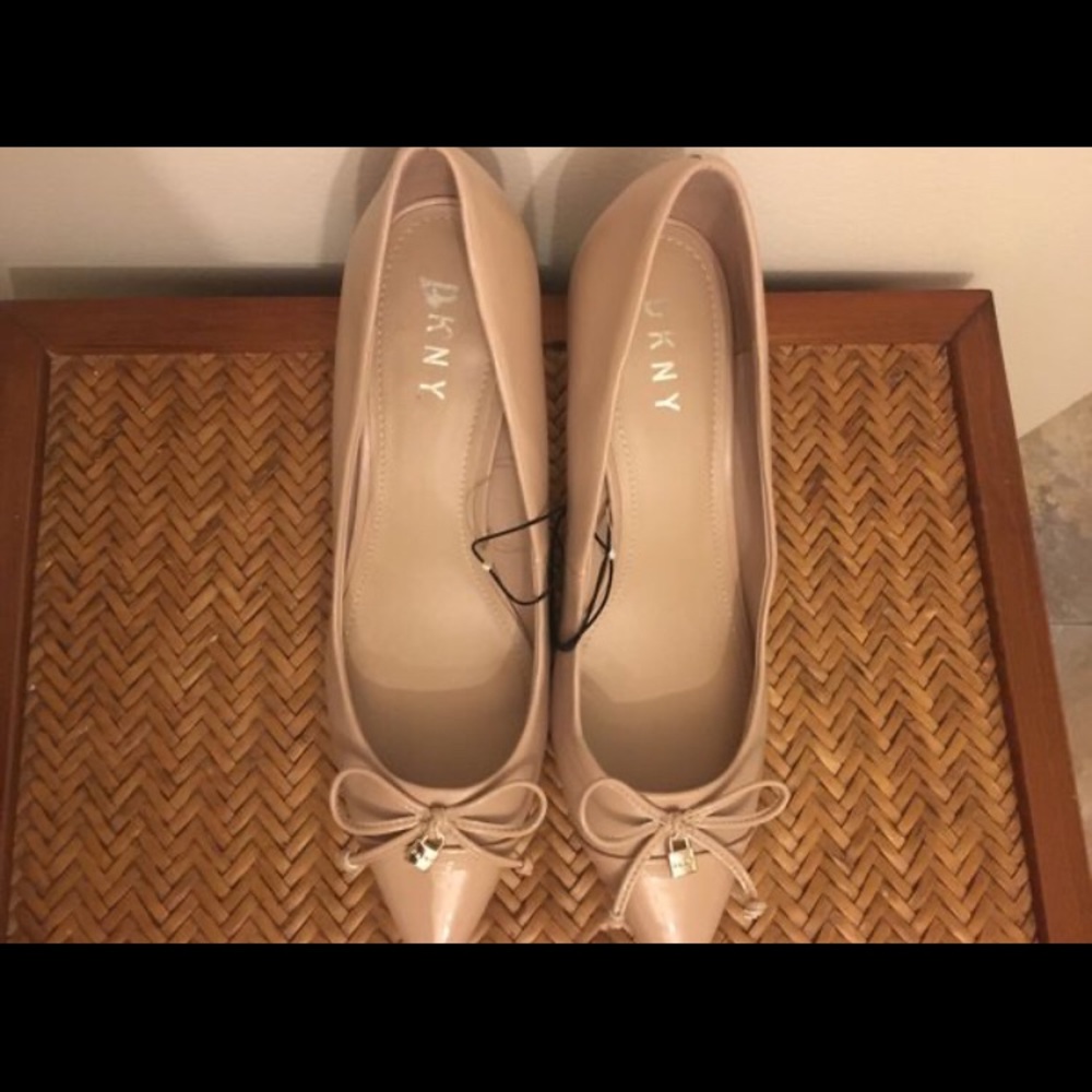 DKNY women heels -colour nude size 11